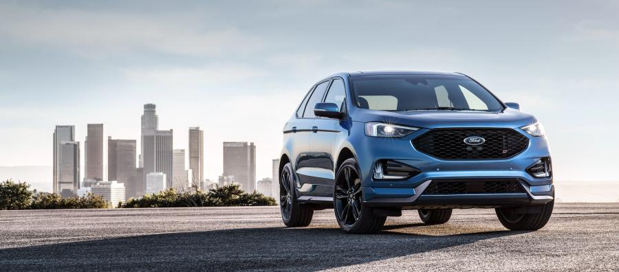  Ford Edge ST 2018 года  (NA) (фото 4 из 40)